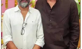 Prabhas Injured: షూటింగ్ లో గాయపడ్డ ప్రభాస్.. ట్రోలర్లకు ఫ్యాన్స్ కౌంటర్.. Prabhas Injured: షూటింగ్ లో గాయపడ్డ ప్రభాస్.. ట్రోలర్లకు ఫ్యాన్స్ కౌంటర్..