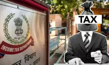 Tax Alert : కుబేరులకు ఐటీ సెగ.. విదేశీ ఆస్తుల లెక్క తేల్చమంటూ నోటీసులు Tax Alert : కుబేరులకు ఐటీ సెగ.. విదేశీ ఆస్తుల లెక్క తేల్చమంటూ నోటీసులు