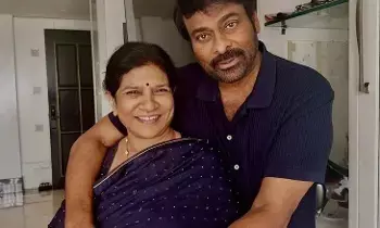Megastar Chiranjeevi: భార్యకు ఎమోషనల్ విషెస్ తెలిపిన మెగాస్టార్ Megastar Chiranjeevi: భార్యకు ఎమోషనల్ విషెస్ తెలిపిన మెగాస్టార్