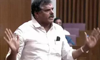 Botsa Satyanarayana Demands: తిరుమల లడ్డు తయారీలో నెయ్యి కల్తీ, ధరల దోపిడీపై శాసనమండలిలో చర్చ జరగాలి: బొత్స సత్యనారాయణ డిమాండ్ Botsa Satyanarayana Demands: తిరుమల లడ్డు తయారీలో నెయ్యి కల్తీ, ధరల దోపిడీపై శాసనమండలిలో చర్చ జరగాలి: బొత్స సత్యనారాయణ డిమాండ్