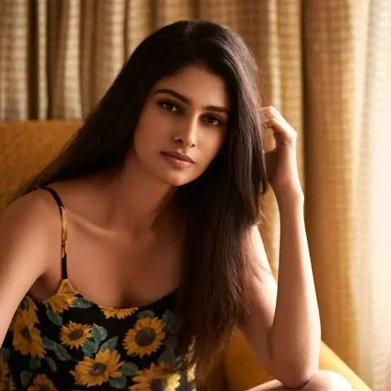 A New Spark in Tollywood: టాలీవుడ్లో కొత్త మెరుపు.. యంగ్ హీరోల హాట్ ఫేవరెట్ మానస.. A New Spark in Tollywood: టాలీవుడ్లో కొత్త మెరుపు.. యంగ్ హీరోల హాట్ ఫేవరెట్ మానస..