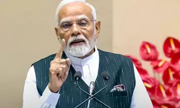 Prime Minister Narendra Modi: ప్రధాని మోదీ బెంగాల్ ఓటర్లకు బహిరంగ లేఖ: బెంగాల్ను చూస్తుంటే గుండె తరుక్కుపోతోంది Prime Minister Narendra Modi: ప్రధాని మోదీ బెంగాల్ ఓటర్లకు బహిరంగ లేఖ: బెంగాల్ను చూస్తుంటే గుండె తరుక్కుపోతోంది