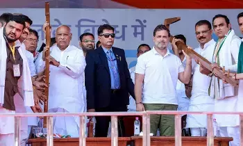 Rahul Gandhi’s Sharp Challenge: మోదీకి అమెరికా ఒప్పందం రద్దు చేసే ధైర్యం లేదు: రాహుల్ గాంధీ సవాల్ Rahul Gandhi’s Sharp Challenge: మోదీకి అమెరికా ఒప్పందం రద్దు చేసే ధైర్యం లేదు: రాహుల్ గాంధీ సవాల్