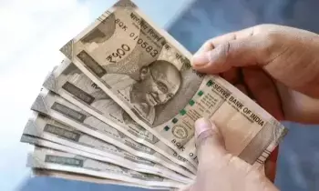 Salary Hike : ప్రైవేట్ ఉద్యోగులకు జీతాల పండుగ.. 2026లో 9.1% ఇంక్రిమెంట్లు ఖాయం Salary Hike : ప్రైవేట్ ఉద్యోగులకు జీతాల పండుగ.. 2026లో 9.1% ఇంక్రిమెంట్లు ఖాయం
