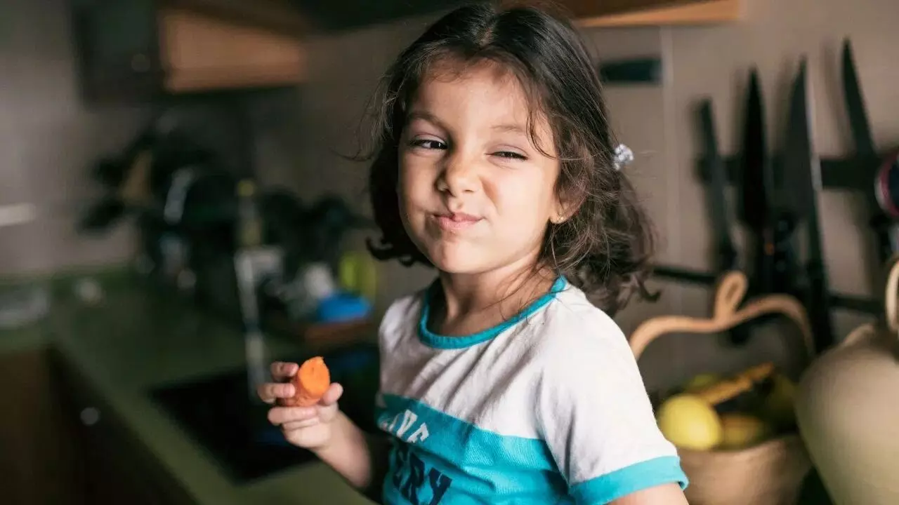 Child Health Alert: మీ పిల్లలకు ఇవి ఇస్తున్నారా? చిన్న వయసులోనే గుండెపోటు ముప్పు.. తల్లిదండ్రులూ తస్మాత్ జాగ్రత్త.. Child Health Alert: మీ పిల్లలకు ఇవి ఇస్తున్నారా? చిన్న వయసులోనే గుండెపోటు ముప్పు.. తల్లిదండ్రులూ తస్మాత్ జాగ్రత్త..