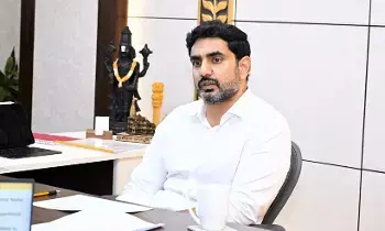 Minister Nara Lokesh: మంత్రి లోకేశ్ భరోసా: చిన్నారి పునర్విక ప్రాణాలు కాపాడే బాధ్యత నాదే Minister Nara Lokesh: మంత్రి లోకేశ్ భరోసా: చిన్నారి పునర్విక ప్రాణాలు కాపాడే బాధ్యత నాదే