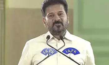CM A. Revanth Reddy: మీరే ప్రభుత్వానికి కళ్లు.. చెవులు.. మనుషులుగా మరచిపోకండి! - ముఖ్యమంత్రి ఎ. రేవంత్ రెడ్డి CM A. Revanth Reddy: మీరే ప్రభుత్వానికి కళ్లు.. చెవులు.. మనుషులుగా మరచిపోకండి! - ముఖ్యమంత్రి ఎ. రేవంత్ రెడ్డి
