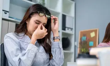Pain Above the Eyes: కళ్ల పైన నొప్పికి కారణం ఏమిటి? ఇది మెదడు సమస్యకు సంకేతమా? Pain Above the Eyes: కళ్ల పైన నొప్పికి కారణం ఏమిటి? ఇది మెదడు సమస్యకు సంకేతమా?