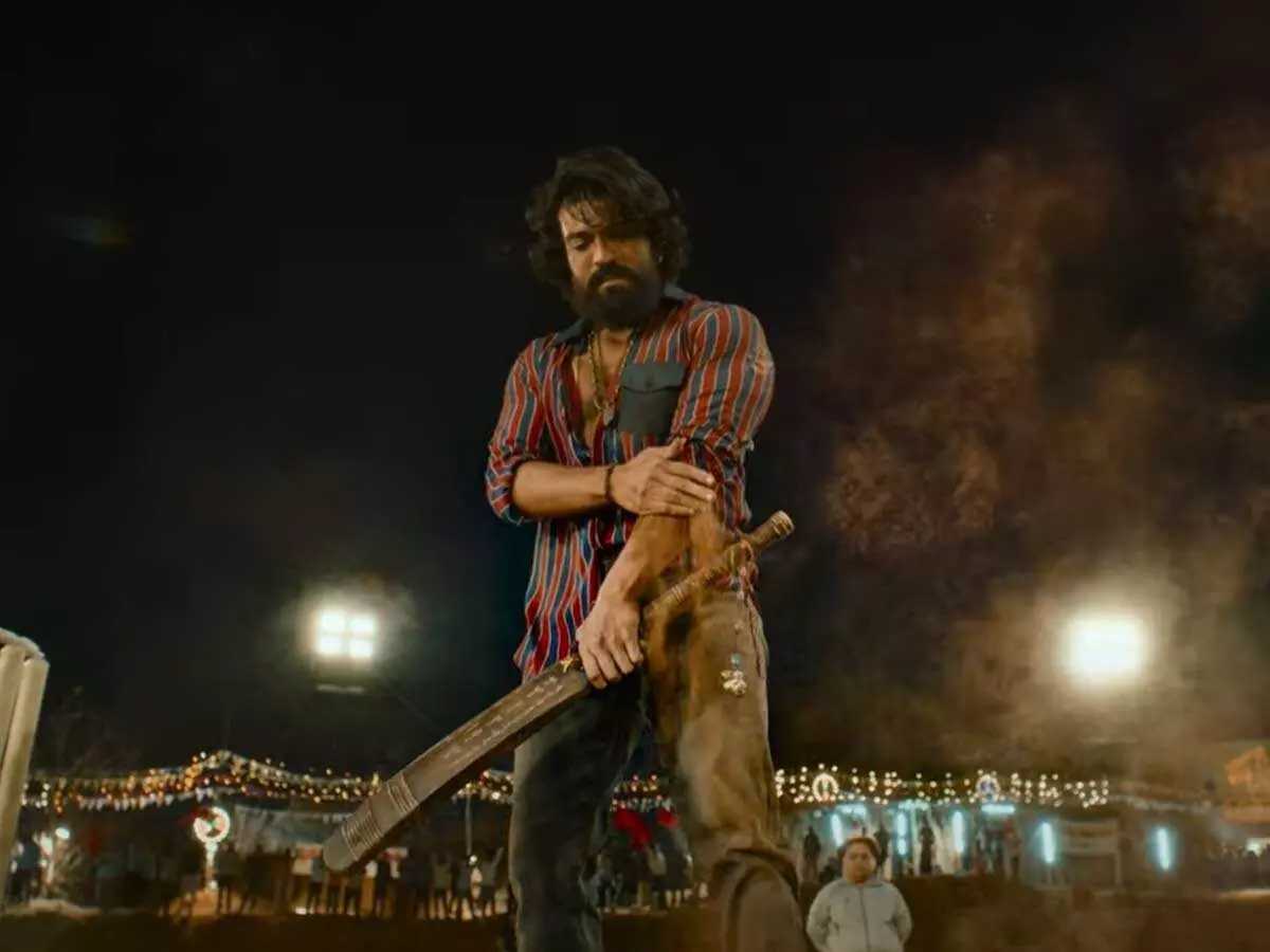 Ram Charan’s ‘Peddi’: కేవలం క్రికెట్ మాత్రమే కాదు.. పెద్దిలో రామ్ చరణ్ విశ్వరూపం! Ram Charan’s ‘Peddi’: కేవలం క్రికెట్ మాత్రమే కాదు.. పెద్దిలో రామ్ చరణ్ విశ్వరూపం!