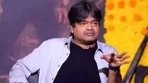 Harish Shankar: విజయ్ మూవీలోనే నా సీన్ కాపీ కొట్టారు.. రీమేక్ రూమర్లపై హరీశ్ శంకర్ సంచలన వ్యాఖ్యలు.. Harish Shankar: విజయ్ మూవీలోనే నా సీన్ కాపీ కొట్టారు.. రీమేక్ రూమర్లపై హరీశ్ శంకర్ సంచలన వ్యాఖ్యలు..