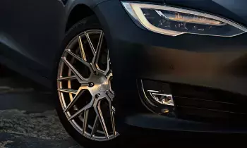 EV Tyres : ఎలక్ట్రిక్ కార్ల టైర్లు ఎందుకు త్వరగా అరిగిపోతాయి? అసలు గుట్టు విప్పిన నిపుణులు! EV Tyres : ఎలక్ట్రిక్ కార్ల టైర్లు ఎందుకు త్వరగా అరిగిపోతాయి? అసలు గుట్టు విప్పిన నిపుణులు!