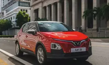 VinFast VF5 EV : 326 కి.మీ రేంజ్.. అదిరిపోయే లుక్స్.. ఇండియాలోకి విన్ఫాస్ట్ VF5 ఎలక్ట్రిక్ కారు VinFast VF5 EV : 326 కి.మీ రేంజ్.. అదిరిపోయే లుక్స్.. ఇండియాలోకి విన్ఫాస్ట్ VF5 ఎలక్ట్రిక్ కారు