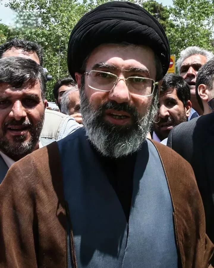 Supreme Leader of Iran: ఇరాన్ కొత్త సుప్రీం లీడర్గా మొజ్తబా ఖమేనీ ఎన్నిక! Supreme Leader of Iran: ఇరాన్ కొత్త సుప్రీం లీడర్గా మొజ్తబా ఖమేనీ ఎన్నిక!