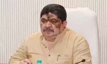 Ponnam Prabhakar: రాహుల్ను ప్రధానిగా చూడటం మా హక్కు.. బండి సంజయ్కు నిర్ణయాధికారం లేదు: మంత్రి పొన్నం ప్రభాకర్ Ponnam Prabhakar: రాహుల్ను ప్రధానిగా చూడటం మా హక్కు.. బండి సంజయ్కు నిర్ణయాధికారం లేదు: మంత్రి పొన్నం ప్రభాకర్