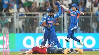 Yuzvendra Chahal: మాకు కోహినూర్ వద్దు.. బుమ్రా ఉంటే చాలు: చాహల్ ప్రశంసల వర్షం! Yuzvendra Chahal: మాకు కోహినూర్ వద్దు.. బుమ్రా ఉంటే చాలు: చాహల్ ప్రశంసల వర్షం!