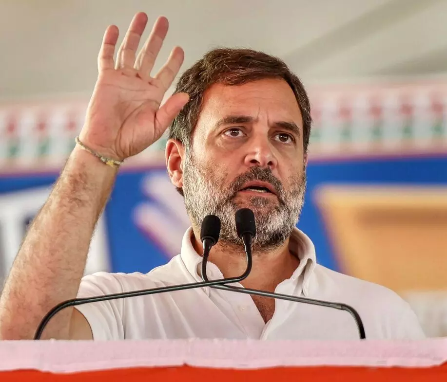 Rahul Gandhi: పశ్చిమాసియా సంక్షోభంపై మోదీ స్పందించాలి: దేశ భద్రత ప్రమాదంలో ఉందని రాహుల్ గాంధీ విమర్శ Rahul Gandhi: పశ్చిమాసియా సంక్షోభంపై మోదీ స్పందించాలి: దేశ భద్రత ప్రమాదంలో ఉందని రాహుల్ గాంధీ విమర్శ