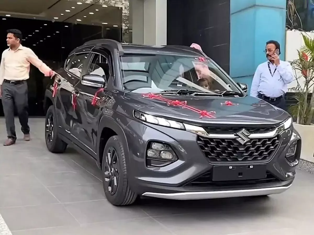Maruti : మారుతి సుజుకి బంపర్ ఆఫర్..లక్ష రూపాయల పైనే డిస్కౌంట్..ఈ అవకాశం మిస్ చేసుకోకండి Maruti : మారుతి సుజుకి బంపర్ ఆఫర్..లక్ష రూపాయల పైనే డిస్కౌంట్..ఈ అవకాశం మిస్ చేసుకోకండి