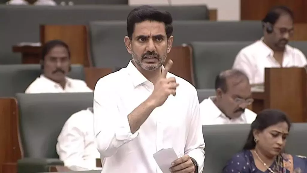 Nara Lokesh: ఏపీలో ఎలక్ట్రానిక్ క్లస్టర్ల పునాది: పెట్టుబడులకు ఆకర్షణీయ రాష్ట్రం.. మంత్రి లోకేశ్ సమాధానాలు Nara Lokesh: ఏపీలో ఎలక్ట్రానిక్ క్లస్టర్ల పునాది: పెట్టుబడులకు ఆకర్షణీయ రాష్ట్రం.. మంత్రి లోకేశ్ సమాధానాలు