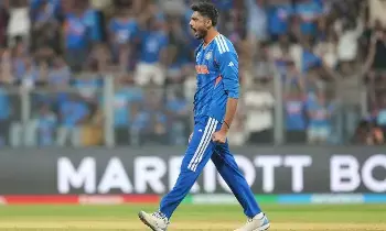Axar Patel: ఇంగ్లండ్పై గెలుపు: తన ఫేవరెట్ క్యాచ్ ఏదో చెప్పిన అక్షర్ పటేల్! Axar Patel: ఇంగ్లండ్పై గెలుపు: తన ఫేవరెట్ క్యాచ్ ఏదో చెప్పిన అక్షర్ పటేల్!