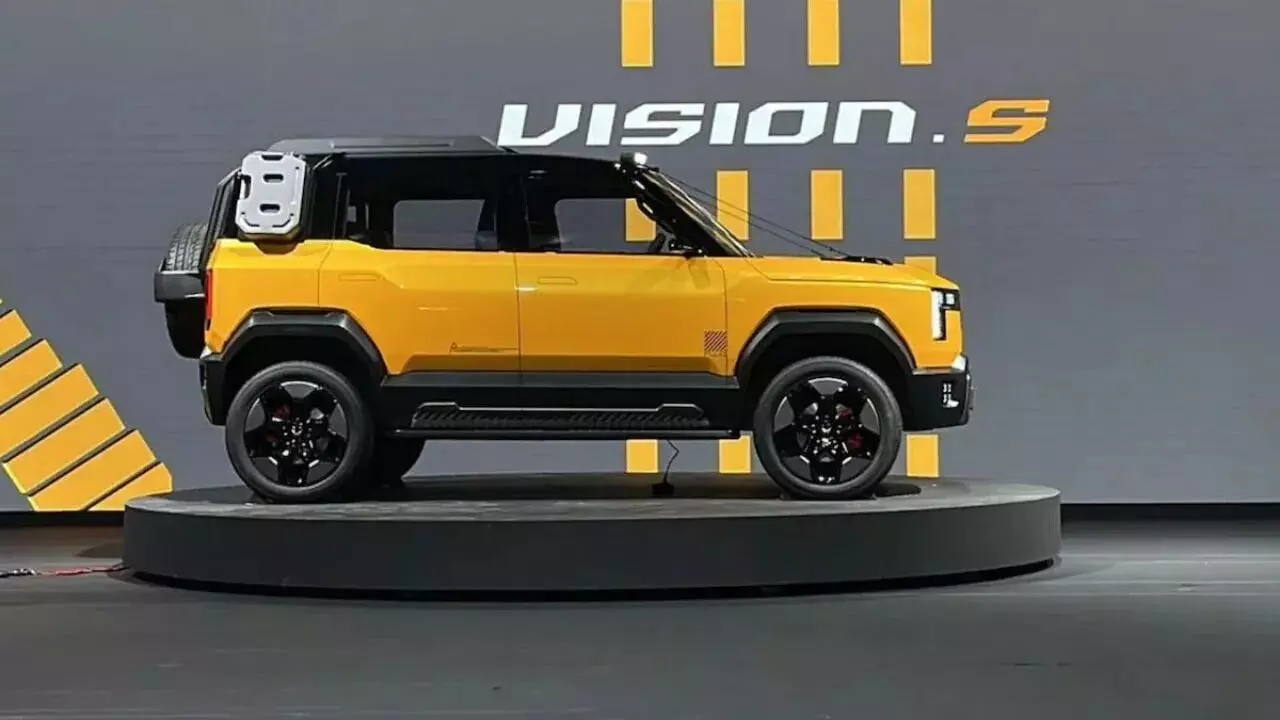 Mahindra Vision S : రెండు కళ్లు చాలట్లేదు.. మహీంద్రా కొత్త SUV లుక్ అదిరిపోయిందిగా Mahindra Vision S : రెండు కళ్లు చాలట్లేదు.. మహీంద్రా కొత్త SUV లుక్ అదిరిపోయిందిగా