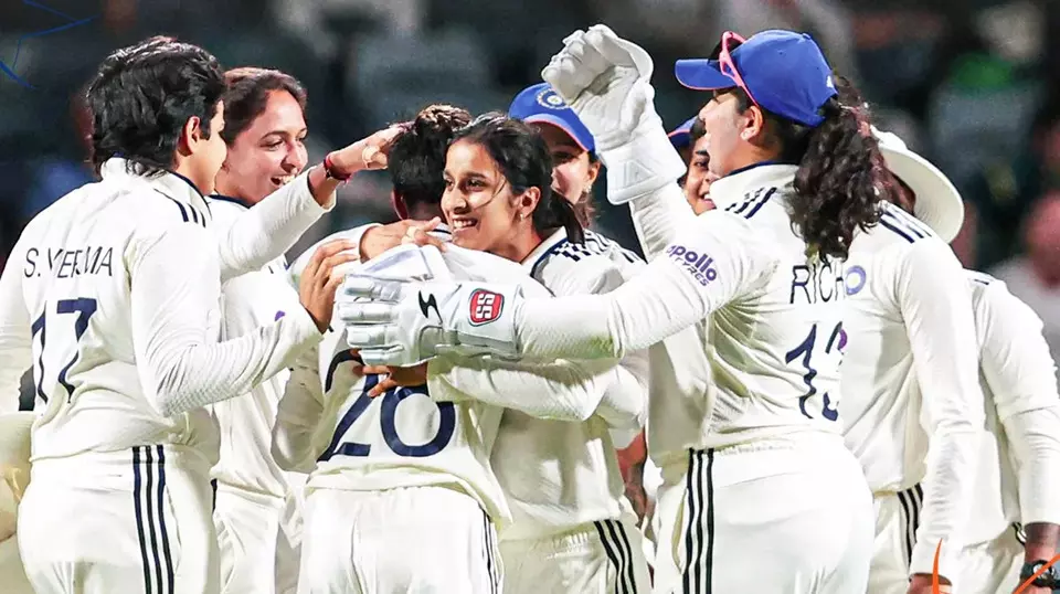 India womens national cricket team: ఆసీస్తో ఏకైక టెస్టు: భారత మహిళా జట్టు కష్టాల్లో.. 20 పరుగుల వెనుకబడి! India womens national cricket team: ఆసీస్తో ఏకైక టెస్టు: భారత మహిళా జట్టు కష్టాల్లో.. 20 పరుగుల వెనుకబడి!