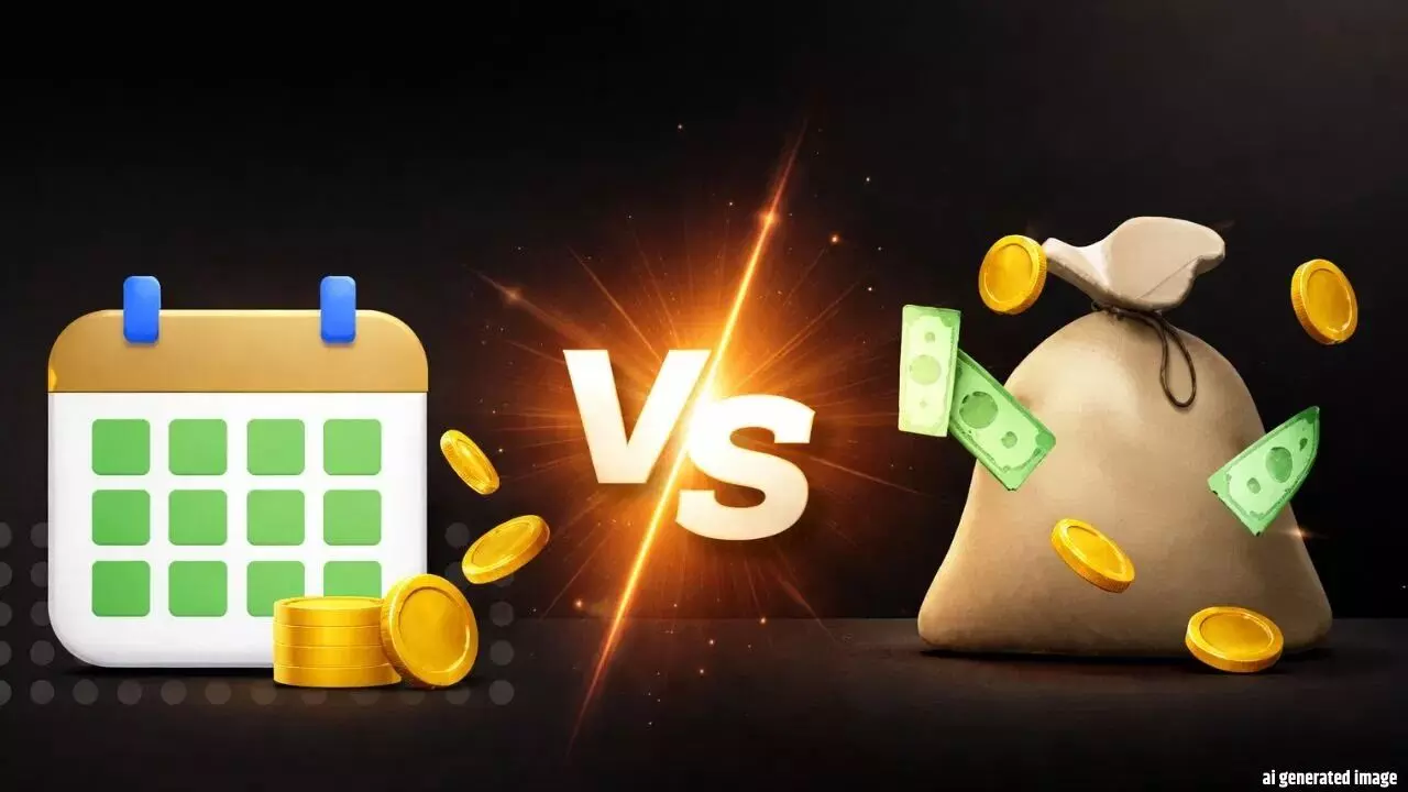SIP vs Lumpsum : లక్షలు ఒకేసారి పెట్టాలా? నెలకు కొంచెం దాచుకోవాలా? సిప్ లేక లంప్ సమ్..ఏది మీకు బెస్ట్? SIP vs Lumpsum : లక్షలు ఒకేసారి పెట్టాలా? నెలకు కొంచెం దాచుకోవాలా? సిప్ లేక లంప్ సమ్..ఏది మీకు బెస్ట్?