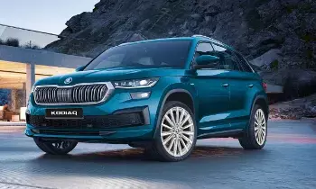 Skoda : స్కోడా కార్లపై డిస్కౌంట్ల సునామీ.. ఏకంగా రూ.5 లక్షల వరకు తగ్గింపు Skoda : స్కోడా కార్లపై డిస్కౌంట్ల సునామీ.. ఏకంగా రూ.5 లక్షల వరకు తగ్గింపు