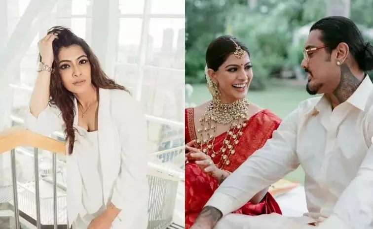 Varalaxmi Sarathkumar: పిల్లల్ని అపుడే కనాలి.. వరలక్ష్మి కీలక వ్యాఖ్యలు Varalaxmi Sarathkumar: పిల్లల్ని అపుడే కనాలి.. వరలక్ష్మి కీలక వ్యాఖ్యలు