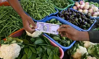 Inflation : సామాన్యుడికి ధరల షాక్.. ఫిబ్రవరిలో 3.21 శాతానికి చేరిన ద్రవ్యోల్బణం Inflation : సామాన్యుడికి ధరల షాక్.. ఫిబ్రవరిలో 3.21 శాతానికి చేరిన ద్రవ్యోల్బణం
