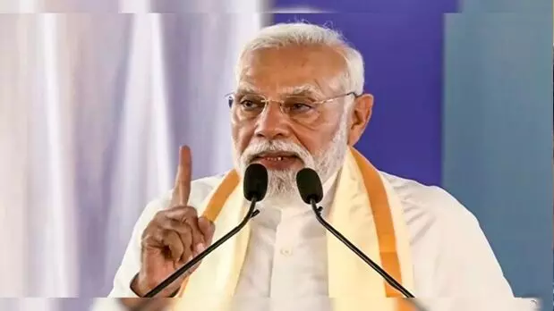 PM Narendra Modi: యుద్ధం వేళ ప్రజల్లో భయాందోళనలు రేపుతున్న కాంగ్రెస్పై ప్రధాని మోదీ తీవ్ర విమర్శలు PM Narendra Modi: యుద్ధం వేళ ప్రజల్లో భయాందోళనలు రేపుతున్న కాంగ్రెస్పై ప్రధాని మోదీ తీవ్ర విమర్శలు