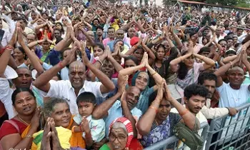 Tirumala Tirupati Devasthanams: దర్శన క్యూలైన్ లో నినాదాలు చేయడం తప్పే Tirumala Tirupati Devasthanams: దర్శన క్యూలైన్ లో నినాదాలు చేయడం తప్పే