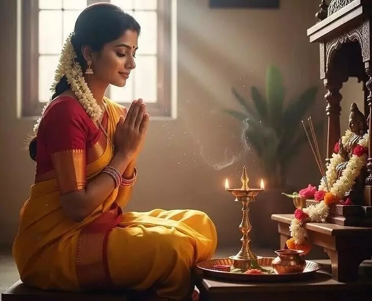 FamilyTraditions: భార్య చేసే ఎలాంటి పనులకు ..భర్తకు ఆరోగ్యం, ఐశ్వర్యం FamilyTraditions: భార్య చేసే ఎలాంటి పనులకు ..భర్తకు ఆరోగ్యం, ఐశ్వర్యం