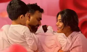 Actress Poorna: పండంటి ఆడబిడ్డకు జన్మనిచ్చిన నటి పూర్ణ Actress Poorna: పండంటి ఆడబిడ్డకు జన్మనిచ్చిన నటి పూర్ణ