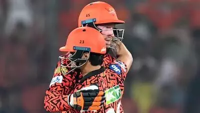 Ishan Kishan: సన్రైజర్స్ కెప్టెన్గా ఇషాన్ కిషన్! Ishan Kishan: సన్రైజర్స్ కెప్టెన్గా ఇషాన్ కిషన్!