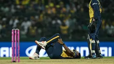 Big Blow to Kolkata Knight Riders: కోల్కతా నైట్ రైడర్స్ కు భారీ షాక్: హర్షిత్ రాణా, పతిరానా దూరం.. కానీ రీప్లేస్మెంట్స్ లేవు! Big Blow to Kolkata Knight Riders: కోల్కతా నైట్ రైడర్స్ కు భారీ షాక్: హర్షిత్ రాణా, పతిరానా దూరం.. కానీ రీప్లేస్మెంట్స్ లేవు!