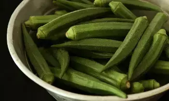Mixing Okra: జాగ్రత్త.. బెండకాయతో ఈ కూరగాయలను కలిపి తింటున్నారా? ప్రయోజనం కంటే కీడే ఎక్కువ.. Mixing Okra: జాగ్రత్త.. బెండకాయతో ఈ కూరగాయలను కలిపి తింటున్నారా? ప్రయోజనం కంటే కీడే ఎక్కువ..