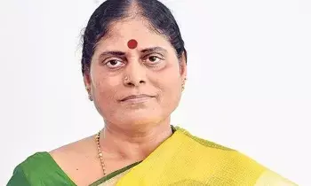 Y. S. Vijayamma: సరస్వతి పవర్ వివాదంలో కీలక మలుపు – షేర్ల బదిలీ రద్దు చేసిన ఎన్సిఎల్టి Y. S. Vijayamma: సరస్వతి పవర్ వివాదంలో కీలక మలుపు – షేర్ల బదిలీ రద్దు చేసిన ఎన్సిఎల్టి