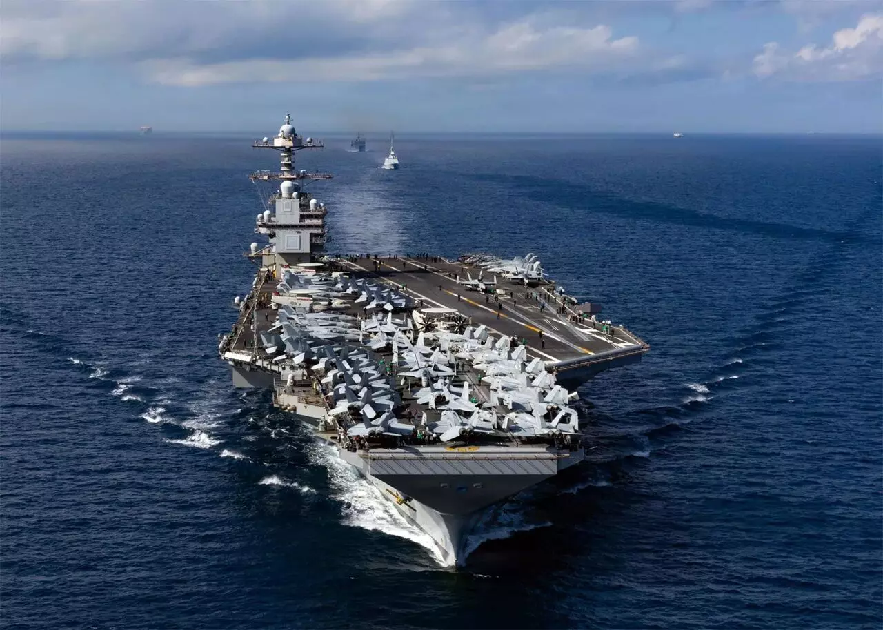 USS Gerald R. Ford (CVN-78): అమెరికా ఎయిర్క్రాఫ్ట్ క్యారియర్లో అగ్ని ప్రమాదం – జెరాల్డ్ ఆర్. ఫోర్డ్కు భారీ నష్టం USS Gerald R. Ford (CVN-78): అమెరికా ఎయిర్క్రాఫ్ట్ క్యారియర్లో అగ్ని ప్రమాదం – జెరాల్డ్ ఆర్. ఫోర్డ్కు భారీ నష్టం