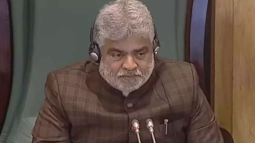 Assembly Takes Key Decision: అసెంబ్లీలో కీలక నిర్ణయం – సీఎంపై కేటీఆర్ వ్యాఖ్యలు రికార్డుల నుంచి తొలగింపు Assembly Takes Key Decision: అసెంబ్లీలో కీలక నిర్ణయం – సీఎంపై కేటీఆర్ వ్యాఖ్యలు రికార్డుల నుంచి తొలగింపు