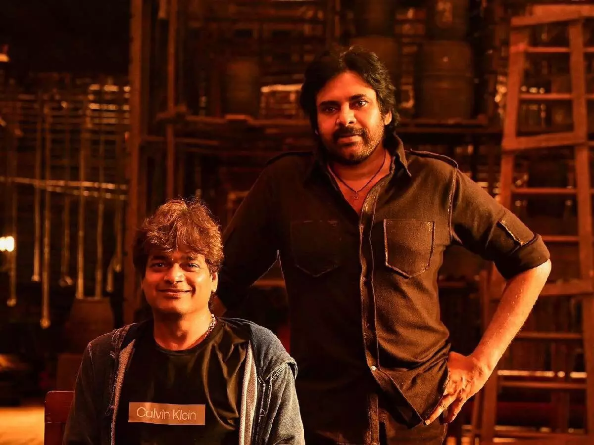Pawan Kalyan and Harish Shankar: పవన్తో హరీష్ శంకర్ మూడో సినిమా కన్ఫర్మ్ Pawan Kalyan and Harish Shankar: పవన్తో హరీష్ శంకర్ మూడో సినిమా కన్ఫర్మ్