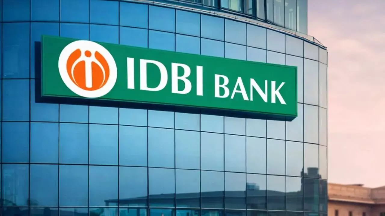 IDBI Bank : ఐడీబీఐ బ్యాంక్ అమ్మకానికి కొత్త రూటు.. ఆఫర్ ఫర్ సేల్ అంటూ కొత్త డీల్ IDBI Bank : ఐడీబీఐ బ్యాంక్ అమ్మకానికి కొత్త రూటు.. ఆఫర్ ఫర్ సేల్ అంటూ కొత్త డీల్