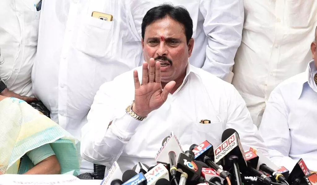 Danam Nagender: హైకోర్టు ముందుకు దానం నాగేందర్ – నోటీసులతో కొత్త మలుపు Danam Nagender: హైకోర్టు ముందుకు దానం నాగేందర్ – నోటీసులతో కొత్త మలుపు