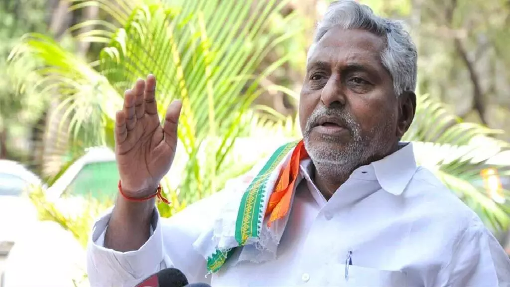 Former Minister T. Jeevan Reddy: జీవన్రెడ్డి: అవమానాలు భరించలేక కాంగ్రెస్ను వీడుతున్నా.. Former Minister T. Jeevan Reddy: జీవన్రెడ్డి: అవమానాలు భరించలేక కాంగ్రెస్ను వీడుతున్నా..