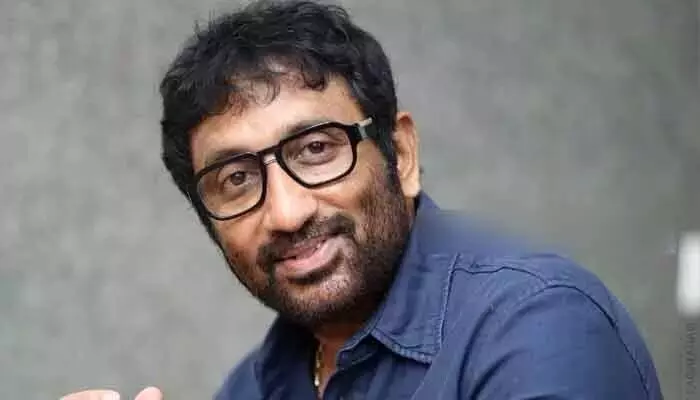 Sreenu Vaitla: ల్యాండ్ స్కాం.. డైరెక్టర్ శ్రీనువైట్లకు రూ. కోటి టోకరా Sreenu Vaitla: ల్యాండ్ స్కాం.. డైరెక్టర్ శ్రీనువైట్లకు రూ. కోటి టోకరా