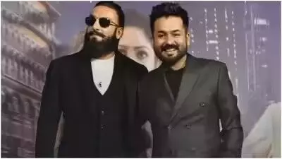 Dhurandhar 2 Director: అలాంటి ఫేక్ ఫొటోలను నమ్మకండి. ధురంధర్ 2 డైరెక్టర్ సీరియస్ వార్నింగ్ Dhurandhar 2 Director: అలాంటి ఫేక్ ఫొటోలను నమ్మకండి. ధురంధర్ 2 డైరెక్టర్ సీరియస్ వార్నింగ్