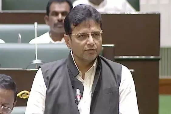 Minister Duddilla Sridhar Babu: పెట్టుబడులపై శ్వేతపత్రం విడుదల చేస్తాం Minister Duddilla Sridhar Babu: పెట్టుబడులపై శ్వేతపత్రం విడుదల చేస్తాం