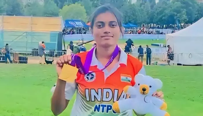 Archer Taniparthi Chikita: తెలంగాణ తేజం చికితకు.. గోల్డ్, సిల్వర్ మెడల్ Archer Taniparthi Chikita: తెలంగాణ తేజం చికితకు.. గోల్డ్, సిల్వర్ మెడల్