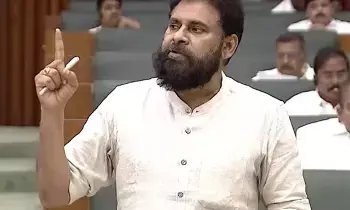 Pawan Kalyan: వైకాపా మళ్లీ రాదు.. వచ్చినా ఏమీ చేయలేదు: డిప్యూటీ సీఎం పవన్ కల్యాణ్ Pawan Kalyan: వైకాపా మళ్లీ రాదు.. వచ్చినా ఏమీ చేయలేదు: డిప్యూటీ సీఎం పవన్ కల్యాణ్