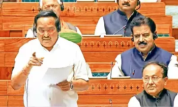 Kaleshwaram Project: కాళేశ్వరం ప్రాజెక్టు: ‘లక్ష కోట్లు నీళ్లలో కొట్టుకుపోయాయి’.. కేంద్ర జలశక్తి మంత్రి సీఆర్ పాటిల్ సంచలన వ్యాఖ్యలు Kaleshwaram Project: కాళేశ్వరం ప్రాజెక్టు: ‘లక్ష కోట్లు నీళ్లలో కొట్టుకుపోయాయి’.. కేంద్ర జలశక్తి మంత్రి సీఆర్ పాటిల్ సంచలన వ్యాఖ్యలు