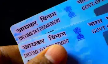 PAN Card Rules : పాన్ కార్డు పొందడం ఇక గగనమే.. ఆధార్ కార్డు పవర్కు బ్రేకులు వేసిన కొత్త రూల్స్ PAN Card Rules : పాన్ కార్డు పొందడం ఇక గగనమే.. ఆధార్ కార్డు పవర్కు బ్రేకులు వేసిన కొత్త రూల్స్